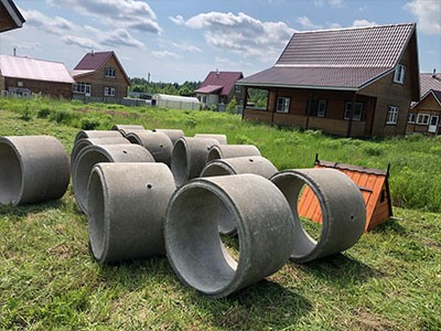 Копка колодца в Псковской области